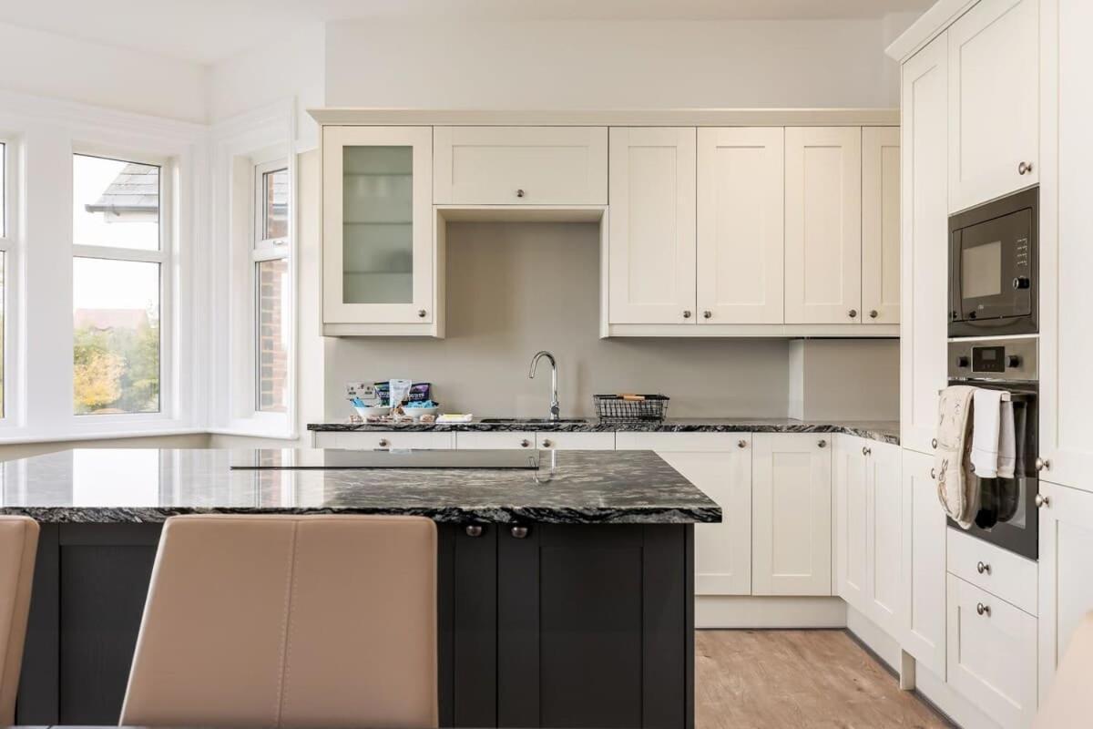Park Lake View Poole Εξωτερικό φωτογραφία