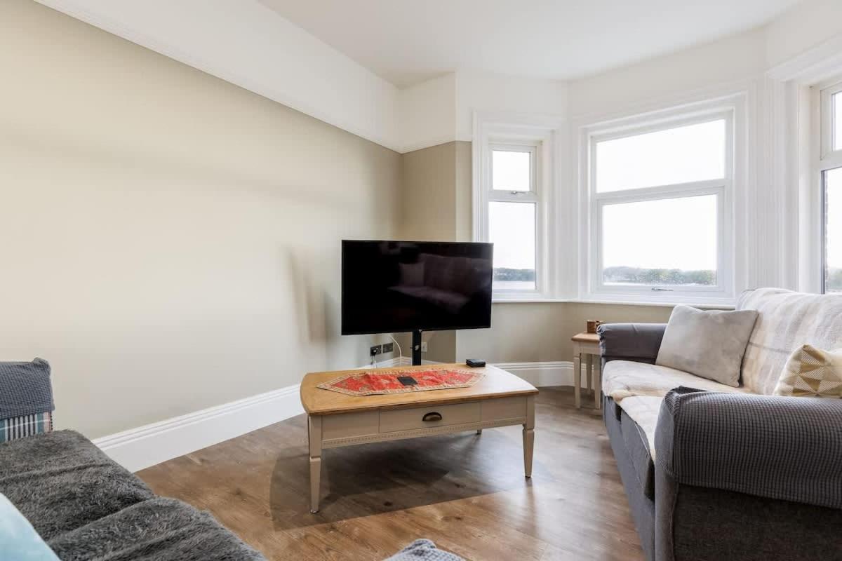 Park Lake View Poole Εξωτερικό φωτογραφία